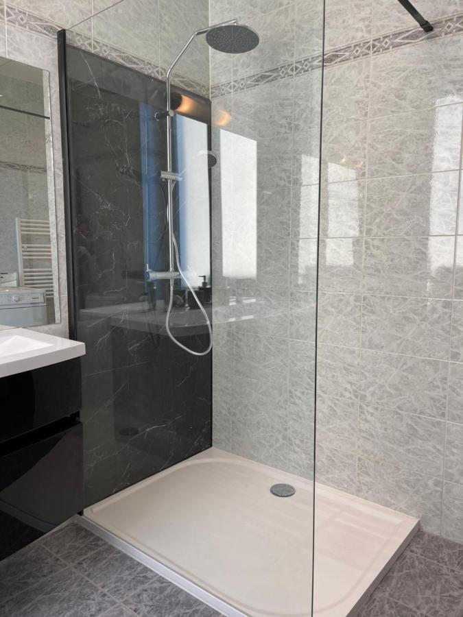 Spacious 3 Bedroom Flat Nice Center - Magnificent View-Parking Exterior photo